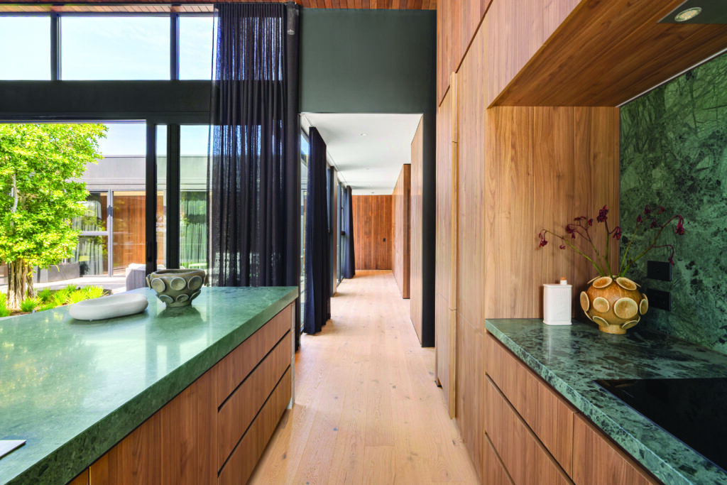 3-Kitchen 422E Sandy Road, St Andrews Beach